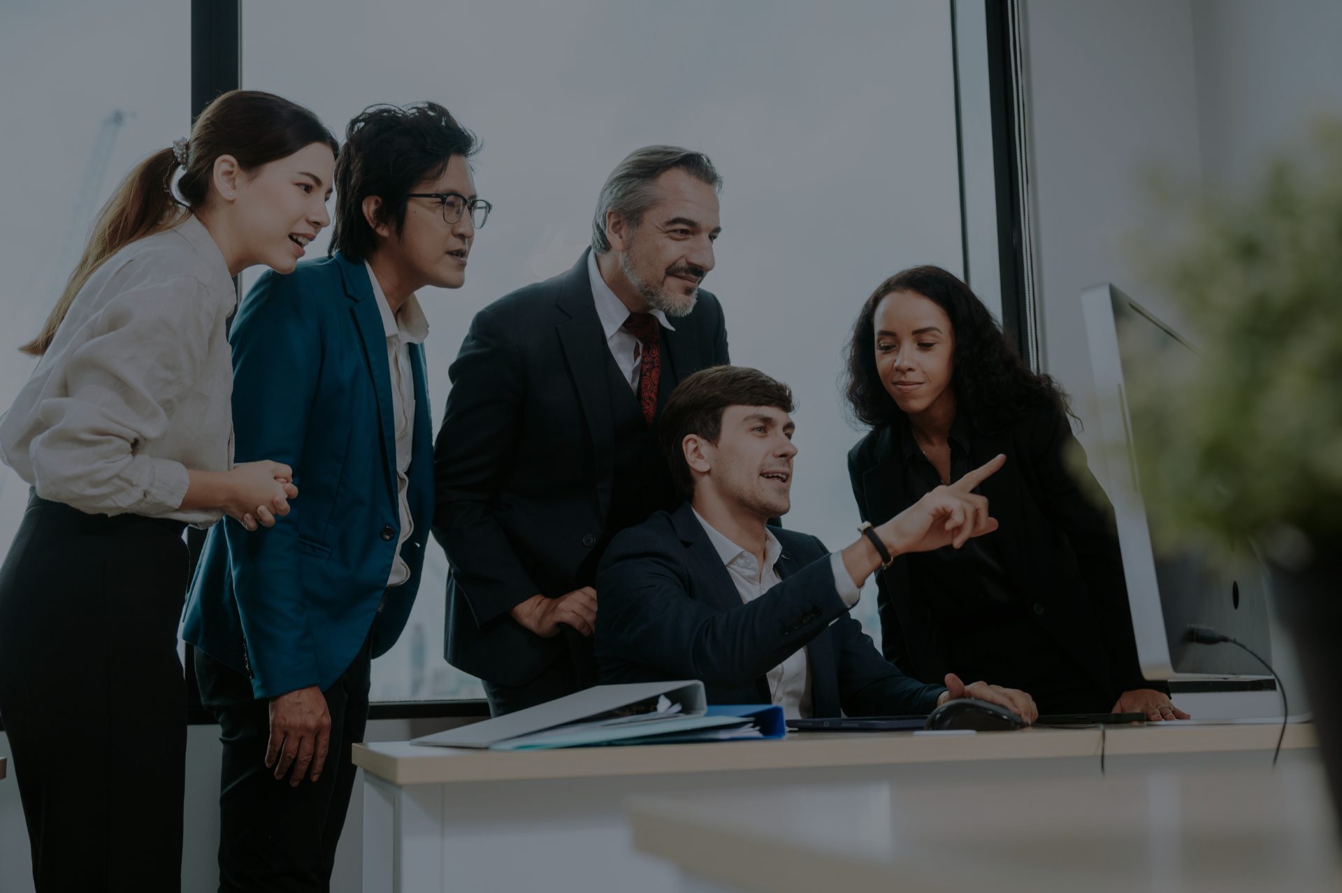 EasyHR Managing Employee Behavior